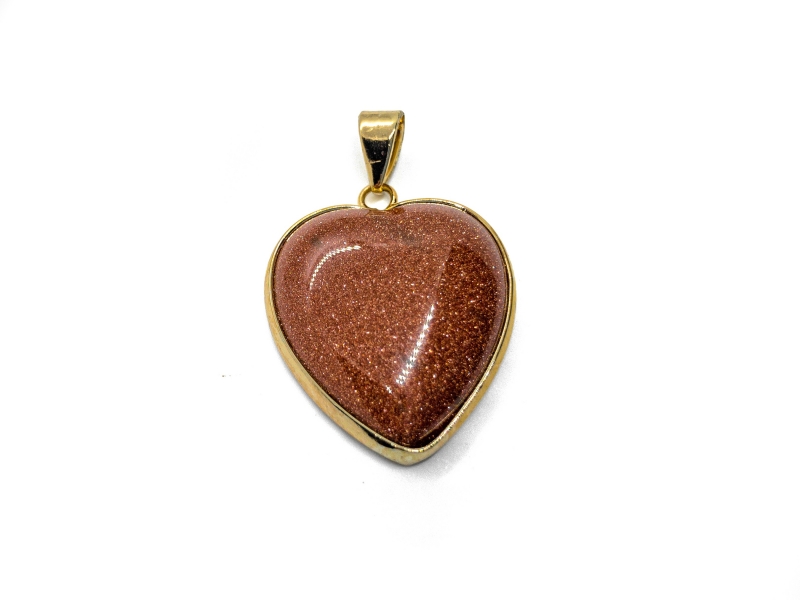Кулон Сердце с авантюрином (имитация камня); размер 25мм, в обрамлении цвет золото