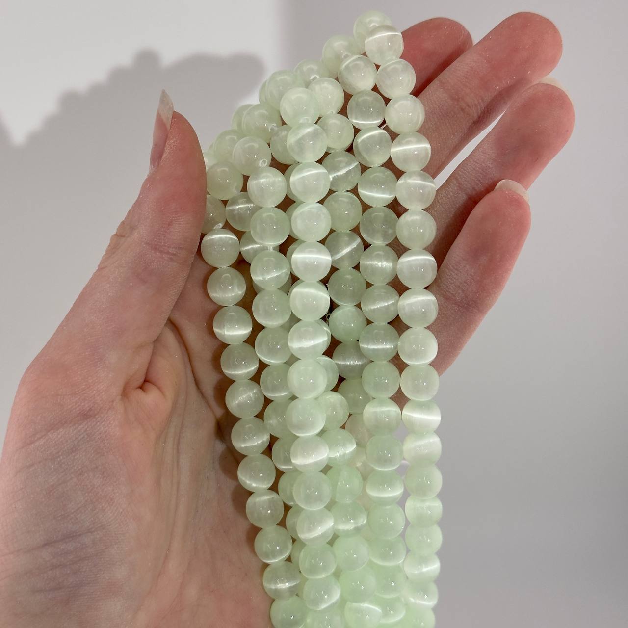 Бусины Селенит цвет бледно-зеленый размер 6мм 8мм 10мм натуральный камень