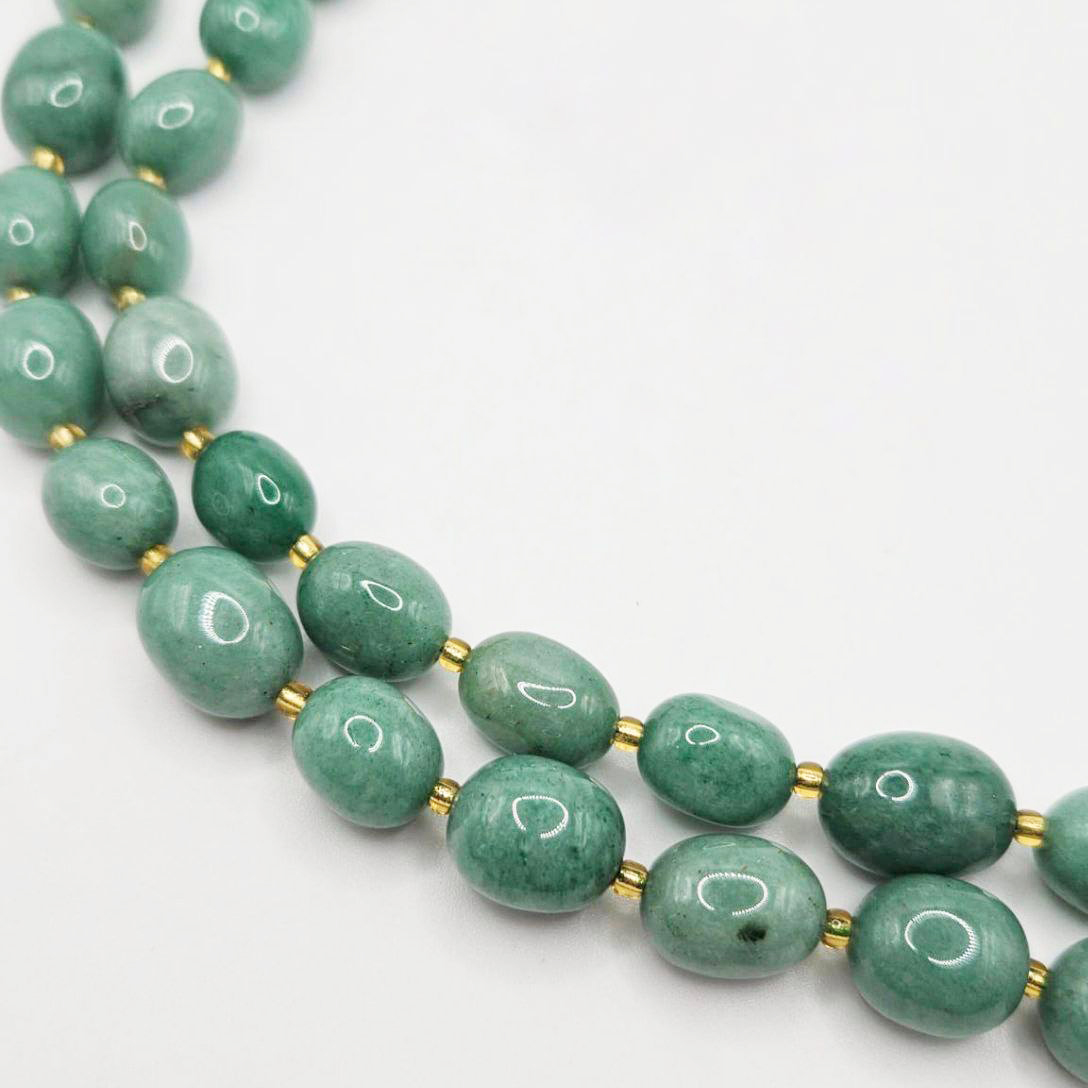 Авантюрин размер 15*11мм натуральные бусины